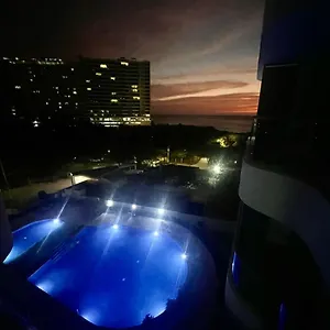 https://apartamento-mavic-rodadero-santa-marta.santamartahotels.net