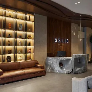 Selis Medellin