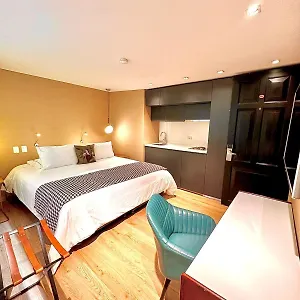 Regina 4*, Bogota Colombia