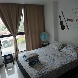 Edificio Oficinas Molinos Calle 30 # 81 - 158 Apartamento