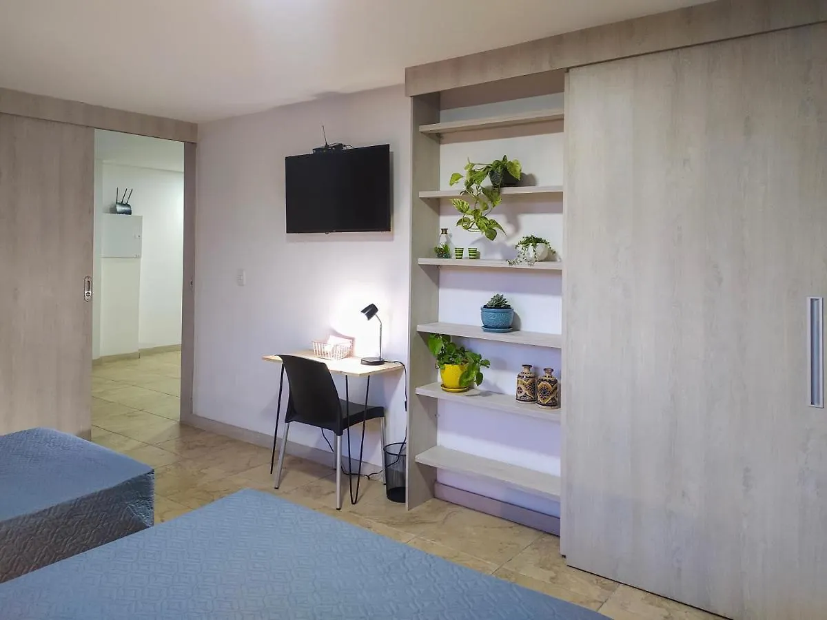 Platinum Home Medellín 3*,  Colombia