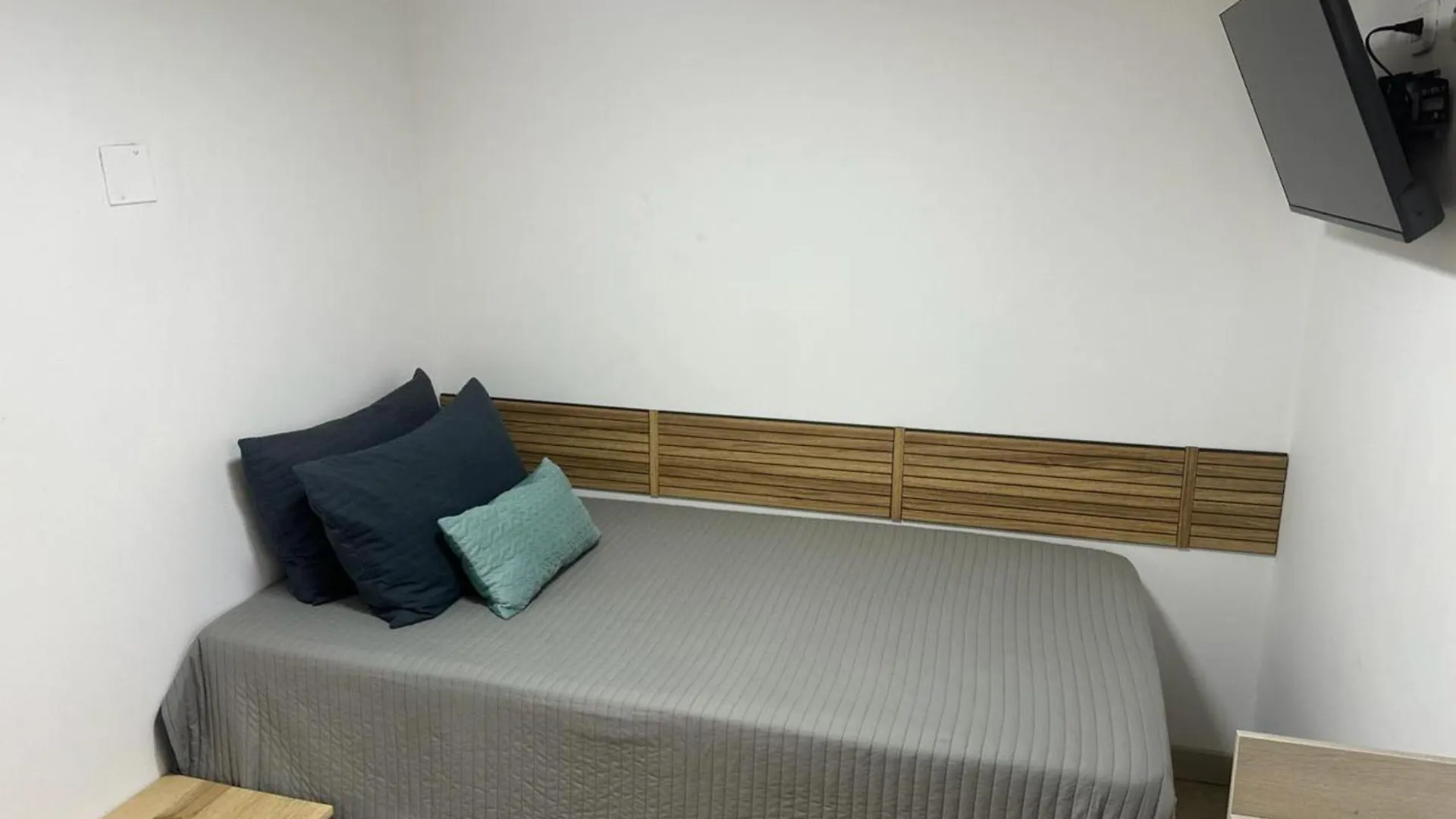 Platinum Home Medellin 3*,  Colombia